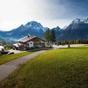 Hotel-gasthof Nutzkaser Hotel